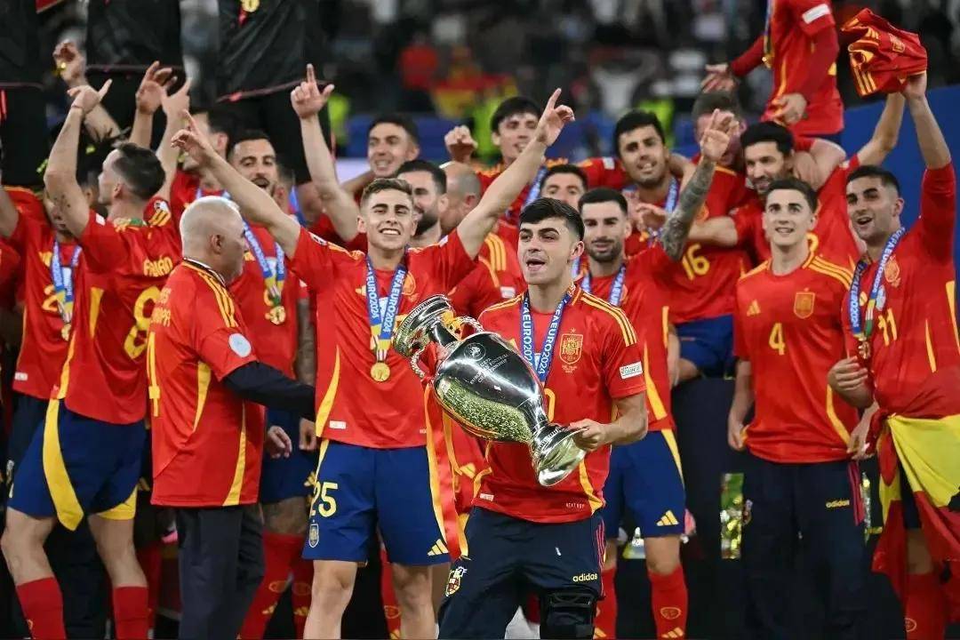 长兼亚冠M 长兼亚冠M