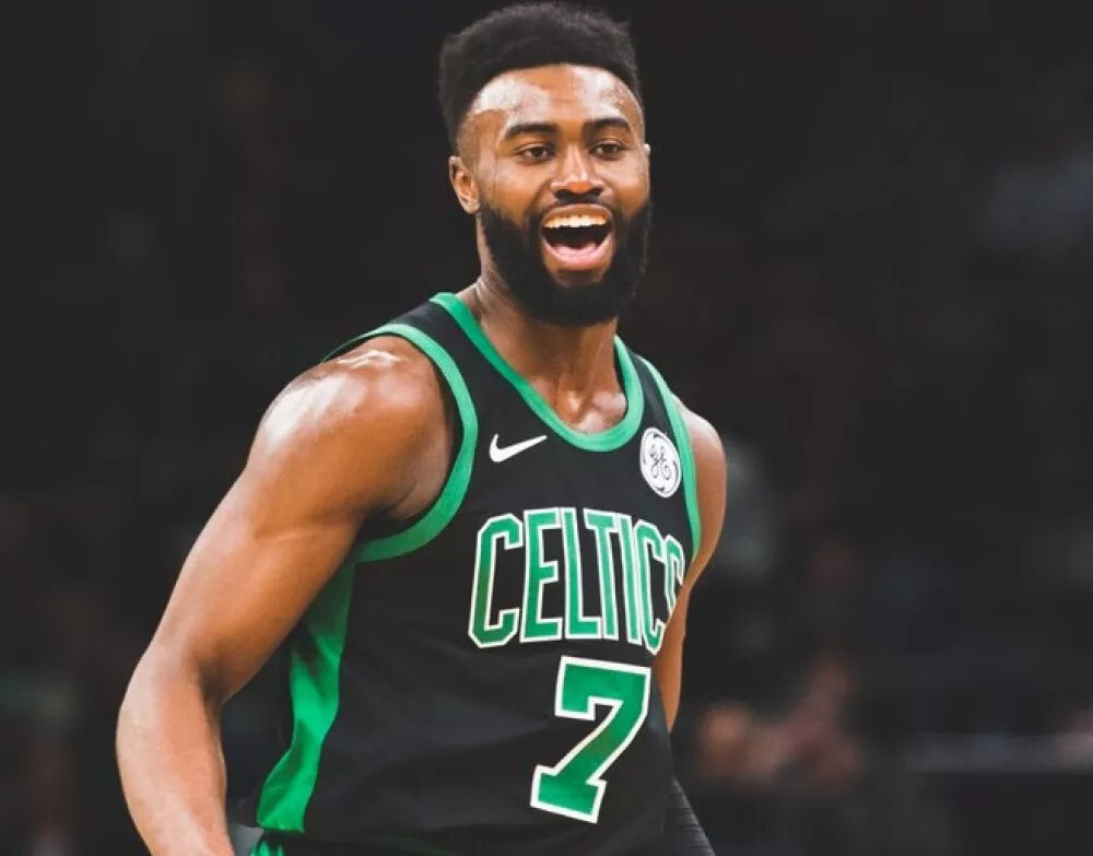 体现出他们 体现出他们